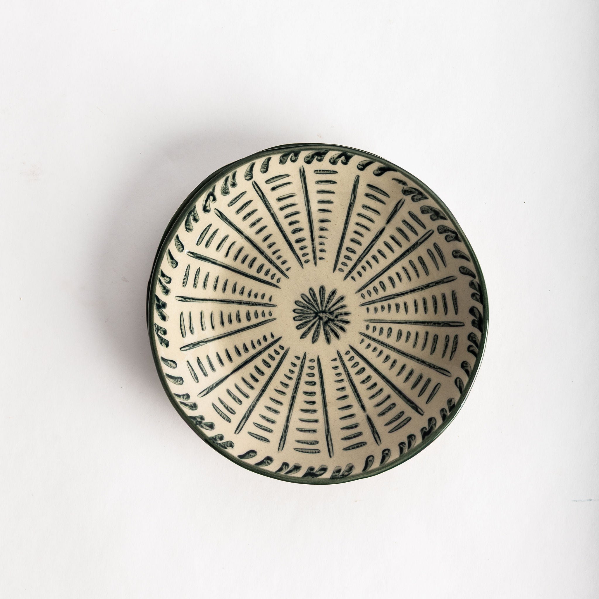 Hand-Painted Freya Plate (Set of 2)